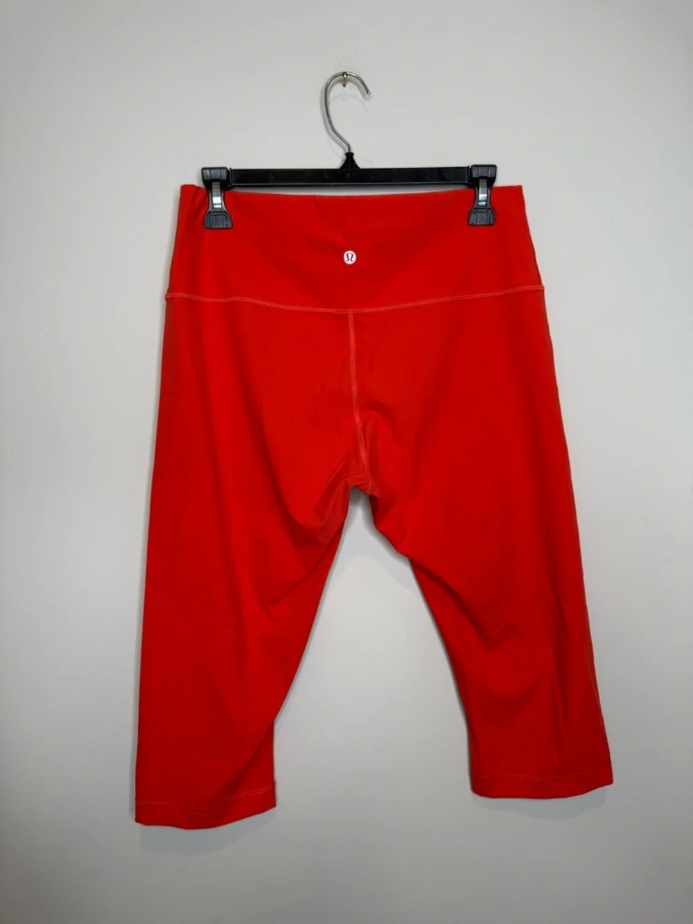 Lululemon Capri Leggings. bright Orange